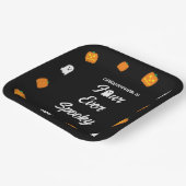 Spooky 4. Geburtstag Pappteller (Gewinkelt)