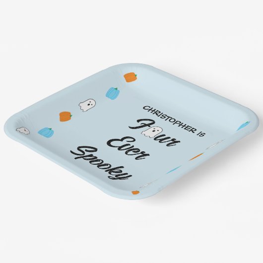 Spooky 4. Geburtstag Pappteller (Gewinkelt)