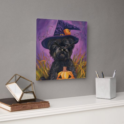 Spooky Affenpinscher Halloween Hexe und Pumpkin Quadratische Wanduhr (Büro)