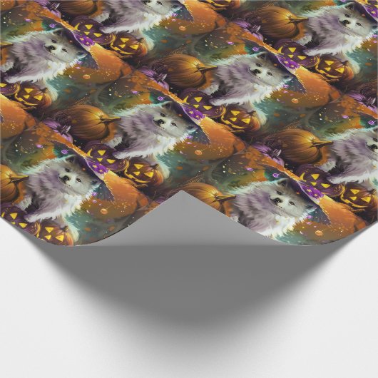 Spooky American Eskimo Halloween Hexe und Pumpkin Geschenkpapier (Ecke)