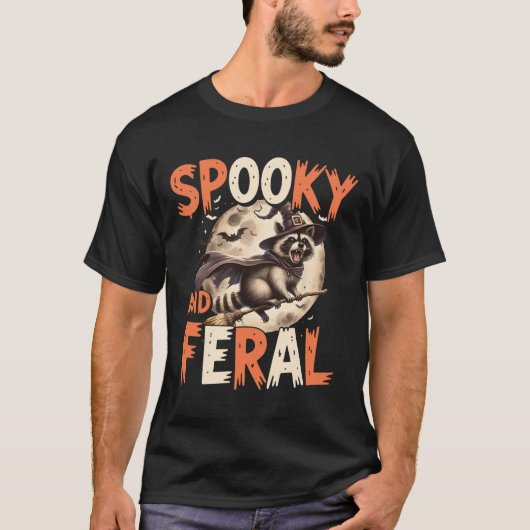Spooky and Feral Raccoon Halloween Funny Halloween T-Shirt (Vorderseite)