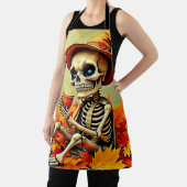 Spooky Autumn Skeleton's Coffee Break Design Schürze (InSitu)