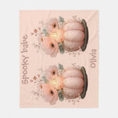 Spooky Babe Pumpkin für Mädchen Fleecedecke (Vorderseite)