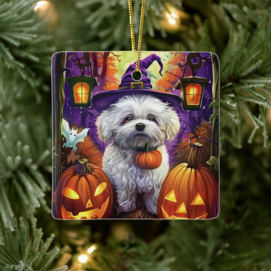 Spooky Bichon Frise Halloween Hexe und Pumpkin Keramikornament (Baum)