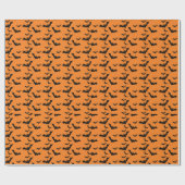 Spooky Black Bats auf Orange Halloween Geschenkpapier (Flach)