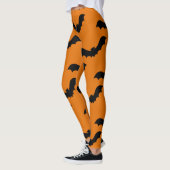 Spooky Black Bats Muster Halloween Orange Leggings (Links)