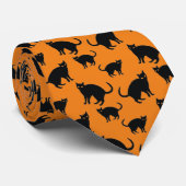 Spooky Black Cat Pattern auf Orange Halloween Krawatte (Gerollt)