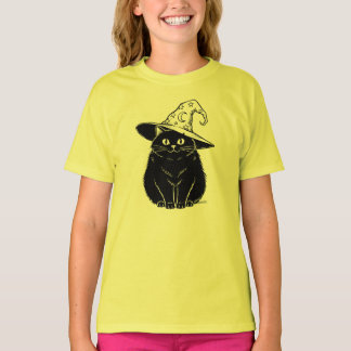 Spooky Black Cat Wizard Halloween Design T-Shirt