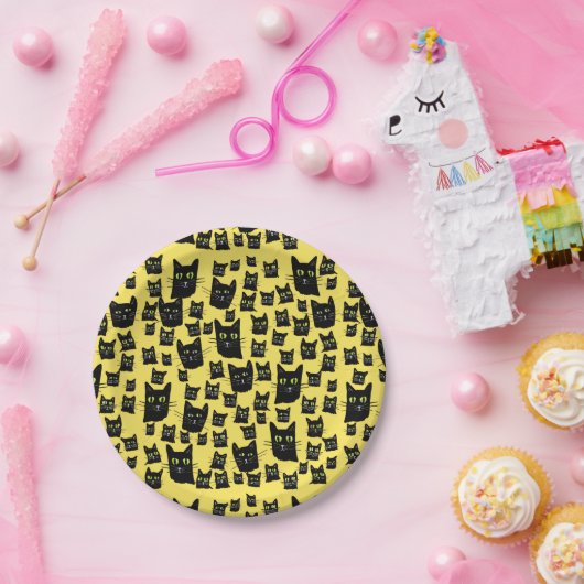 Spooky Black Cats Pappteller (Party)