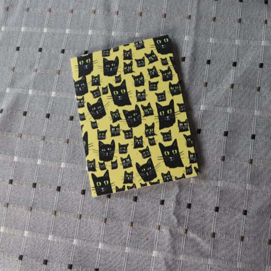 Spooky Black Cats Postkarte