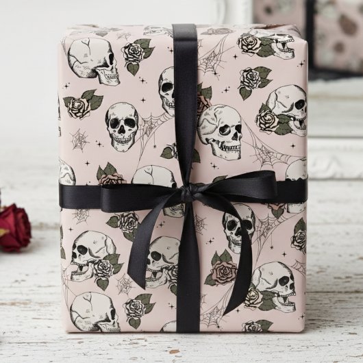 Spooky Blush Pink Blütenröschen Geschenkpapier