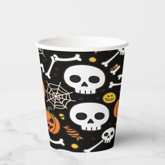 Spooky Bones And Skeletons For Halloween Pappbecher (Vorderseite)