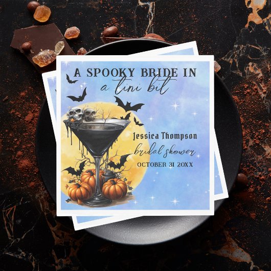 Spooky Bridge in einem Tini-Bit Martini-Brautparty Serviette
