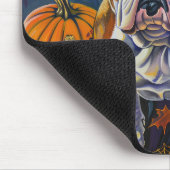Spooky Bulldog Halloween Hexe und Kürbis Mousepad (Ecke)