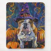 Spooky Bulldog Halloween Hexe und Kürbis Mousepad (Vorne)