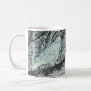 Spooky Buzzard auf der Tasse Zweig