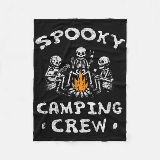 Spooky Camping Crew Halloween Camping Skeleton Cam Fleecedecke (Vorderseite)