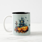 Spooky Castle Happy Halloween Zweifarbige Tasse (Links)