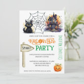 Spooky Cat and Castle Halloween-Party Einladung (Stehend Vorderseite)