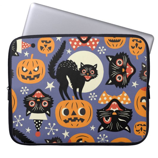 Spooky Cats Pumpkins Lila Muster Laptopschutzhülle (Vorderseite)