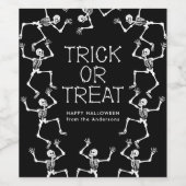 Spooky Dancing Skeletons Trick oder Treat Hallowee Weinetikett (Einzelnes Label)