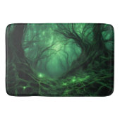 Spooky Dark Green Forest Badematte (Vorderseite)