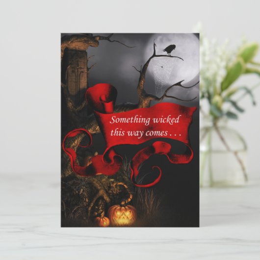 Spooky Etwas verzogenes Halloween Einladung (Stehend Vorderseite)