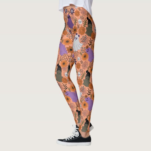 Spooky floral leggings (Links)
