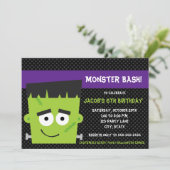 Spooky Friend Halloween Einladung (Stehend Vorderseite)