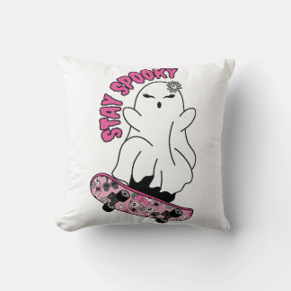 "Spooky"-Geist auf einem Skateboard Bleibe - Cool Kissen