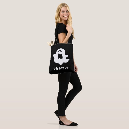 Spooky Geist und Name Halloween Tasche (Am Model)