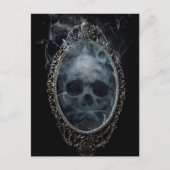 Spooky Ghost Mirror Halloween Postkarte (Vorderseite)