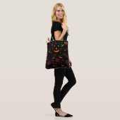 Spooky Glow Happy Jack-O'-Laterne Tasche (Am Model)