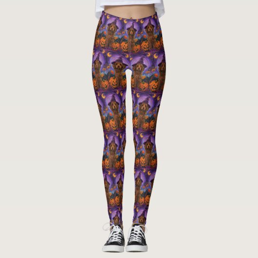 Spooky Goldendoodle Hund Halloween Hexenkürbis Leggings (Vorderseite)
