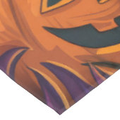 Spooky Goldendoodle Hund Halloween Hexenkürbis Tischdecke (Schrägansicht)