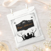 Spooky Graveyard Halloween Geschenktütchen (Ausgeschnitten)