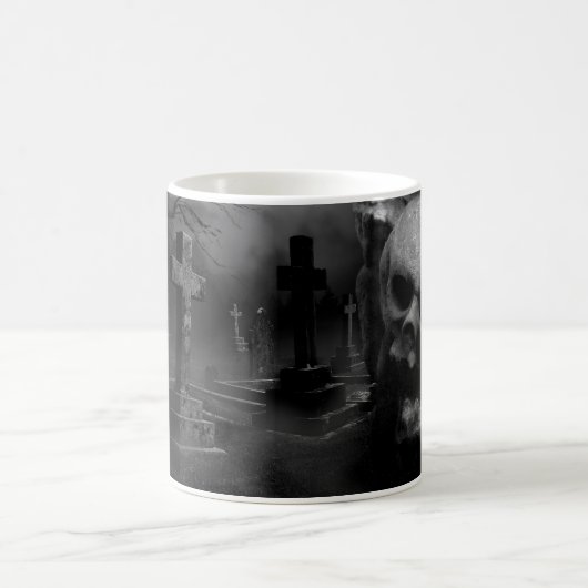 Spooky Gruesome Friedhof, Halloween Kaffeetasse (Mittel)