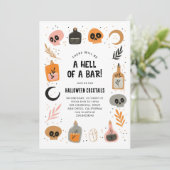 Spooky Halloween Adulls Kostüm & Cocktails Party Einladung (Stehend Vorderseite)