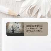 Spooky Halloween Baum mit Raven und Fledermäusen (Insitu)