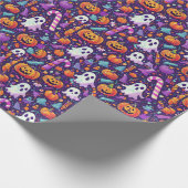 Spooky Halloween Geister und Kürbiswackelpapier Geschenkpapier (Ecke)