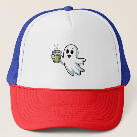 Spooky Halloween Ghost Holding Matcha Truckerkappe (Vorderseite)