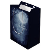 Spooky Halloween Ghost Vollmond in der Nacht Mittlere Geschenktüte (Rückseite Schrägansicht)