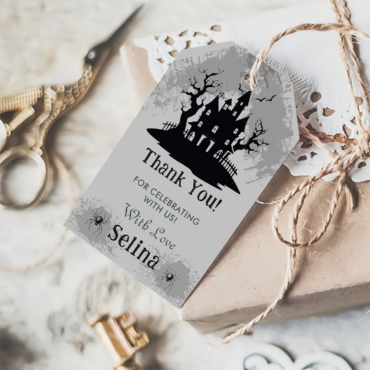 Spooky Halloween House Ghost Geburtstagsparty Geschenkanhänger