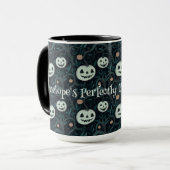 Spooky Halloween Jack-O'-Lanterns in Forest Custom Tasse (Vorderseite Links)