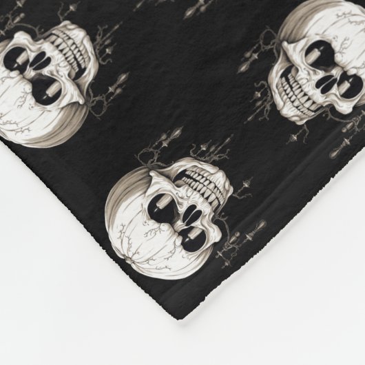 Spooky Halloween Melting Cranium With Bat Imagery Fleecedecke (Ecke)