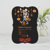 Spooky Halloween-Party Einladung - Niedlich und Be (Stehend Vorderseite)