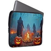 Spooky Halloween Ritual Design Laptopschutzhülle (Vorne Rechts)