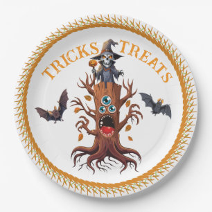 Spooky Halloween Shaman auf Baumstumpf Pappteller