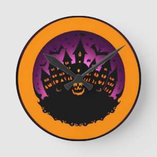 Spooky Halloween Silhouette eines Spuk Schlosses Runde Wanduhr