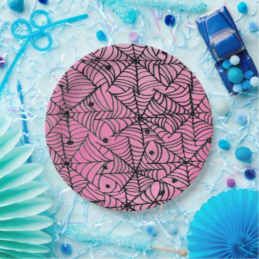 Spooky Halloween Spider Webs auf Pink Pappteller (Party)